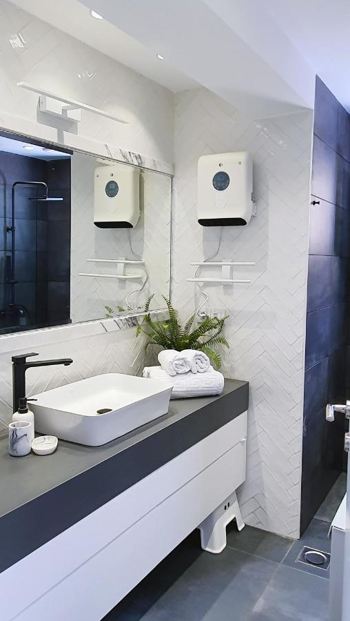 Meraki Beachfront Foinikion Екстер'єр фото